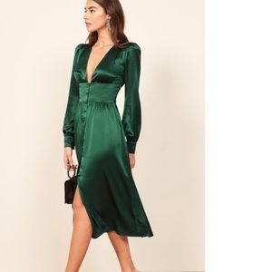 🌟reformation Nicola green silk midi dress